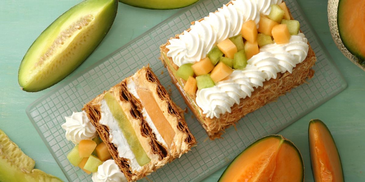 【KIHACHI 青山本店】2種類のメロンがサクサクのミルフィーユに！初夏限定「KIHACHI のダブルメロンパイ」とメロンのアフタヌーンティーがスタート