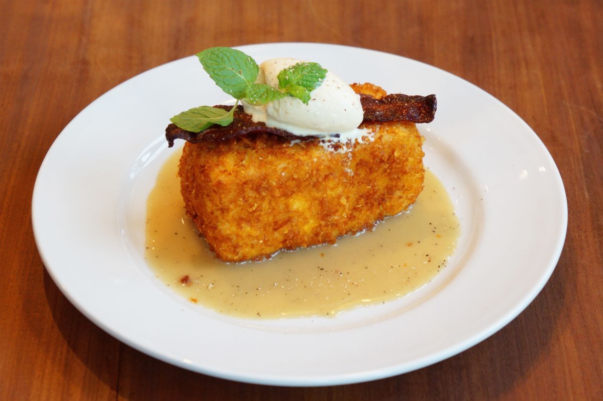 「コーンフレークフレンチトースト」2000円