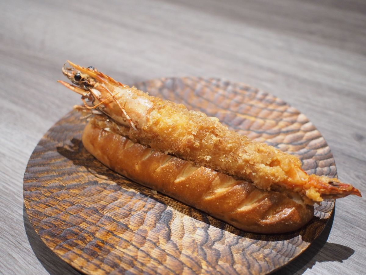 「海老フライのヴィエノワ」1512円