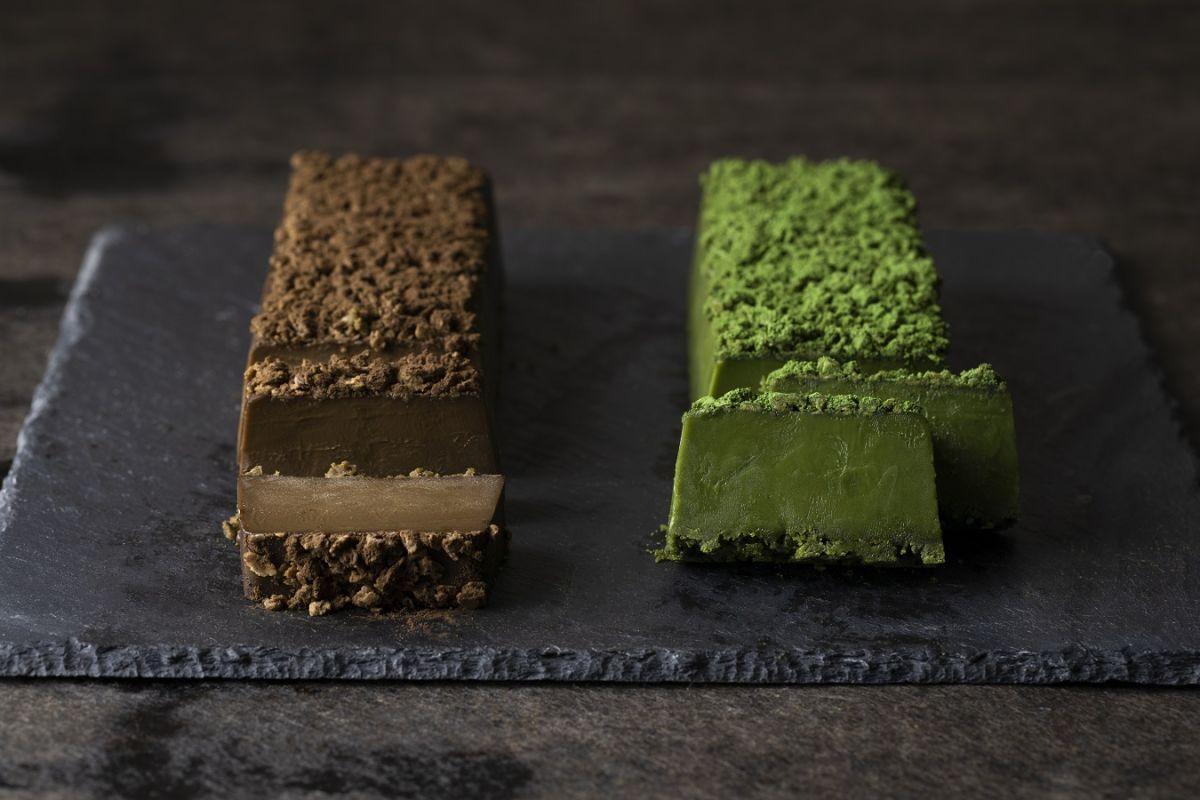 「深蒸しショコラ」香ばしブレンド、宇治抹茶 1片各660円（イートイン）、1本箱入り各4000円（テイクアウト）