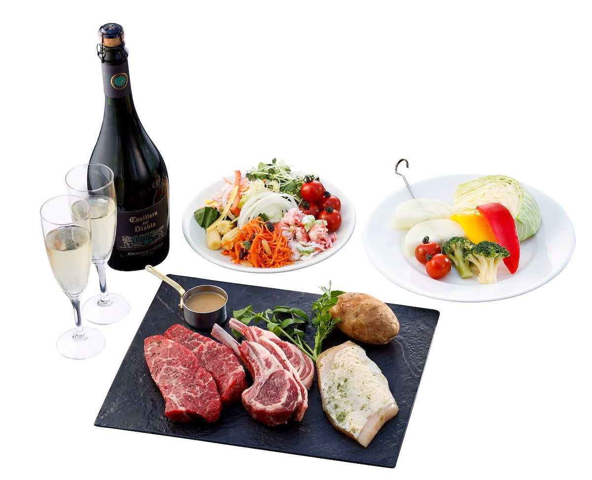 「トリプルミートプレート＆スパークリングワインセット」