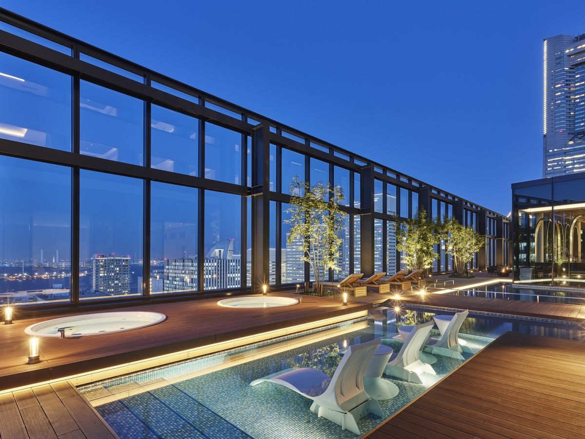 sky pool LA MAGNOLIA(屋外)