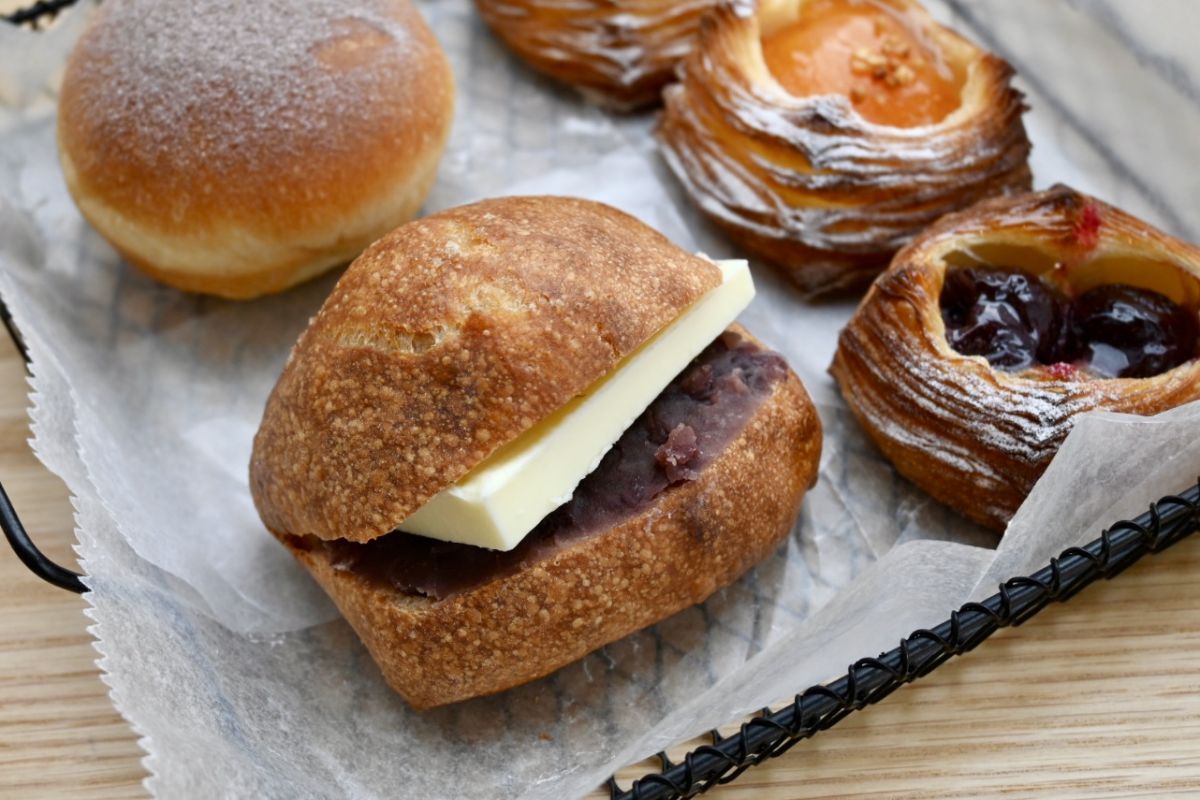 「十勝産小倉のあんバターサンド」270円（テイクアウト）/275円（イートイン）