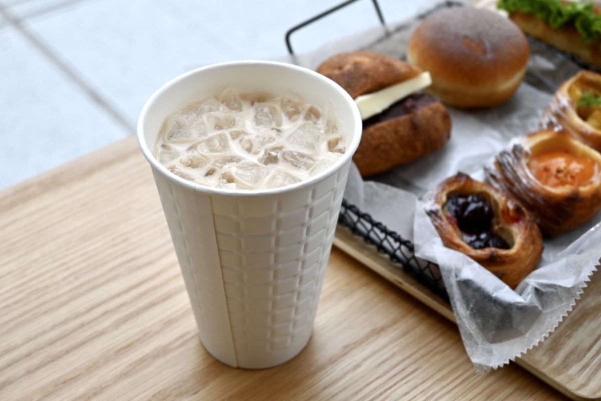 「ミルクブリューコーヒー」633円（テイクアウト）/645円（イートイン）
