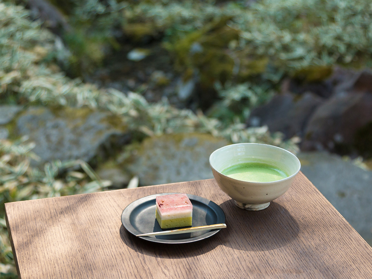 「抹茶と季節の上生菓子セット」1100円