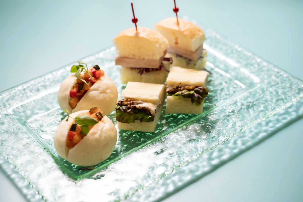 セイボリーブッフェは、フィンガーサンドウィッチ3種