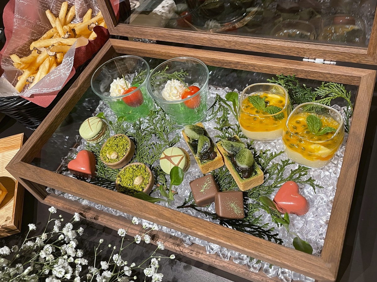 「ジュエルアフタヌーンティー 緑」イメージ