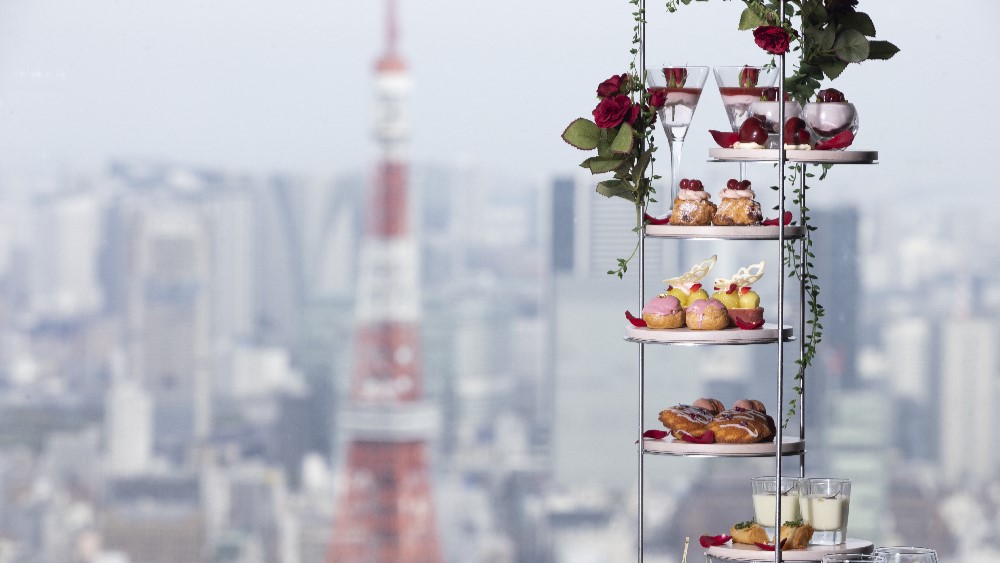 【THE SUN＆THE MOON Restaurant】エレガントな香り漂うバラをモチーフにしたアフタヌーンティー