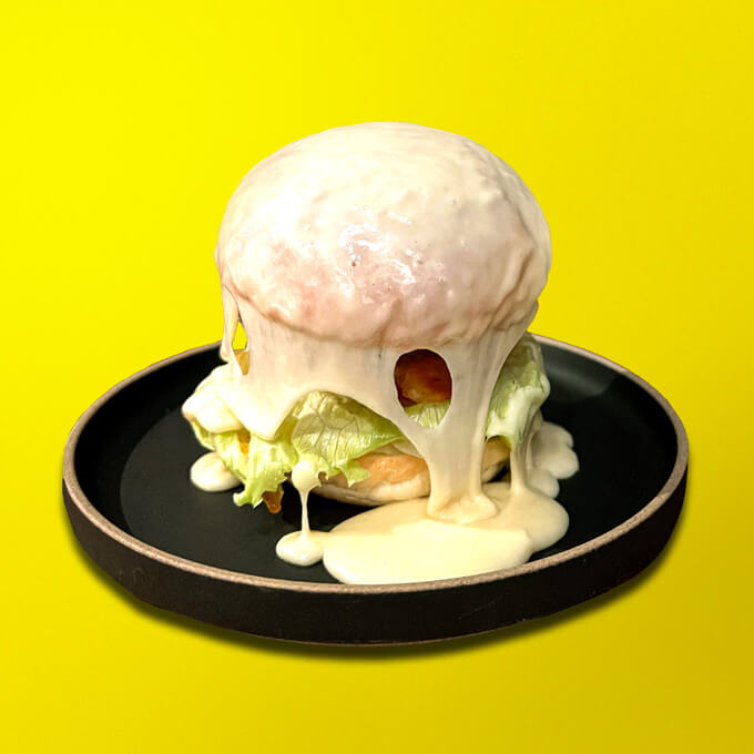 「チーズ屋のチーズバーガー」 2200円(1人前) ※各日50点限り