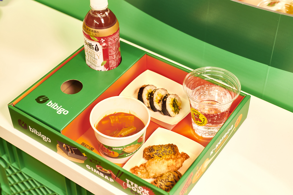 bibigo Combo（サイドメニュー「揚げ物2種（王マンドゥ春雨＆野菜海苔巻き）」）