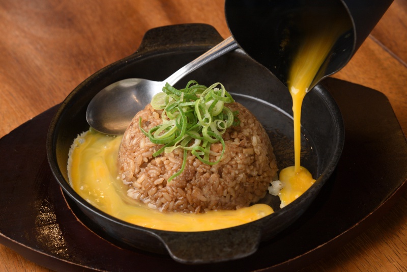 「鉄板チャーハン」600円