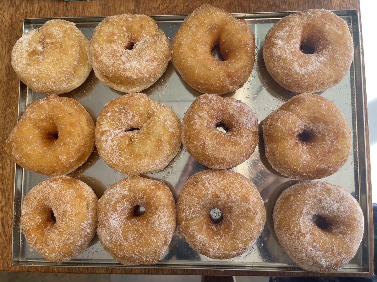 「オリジナルシュガードーナツ」１個  280円