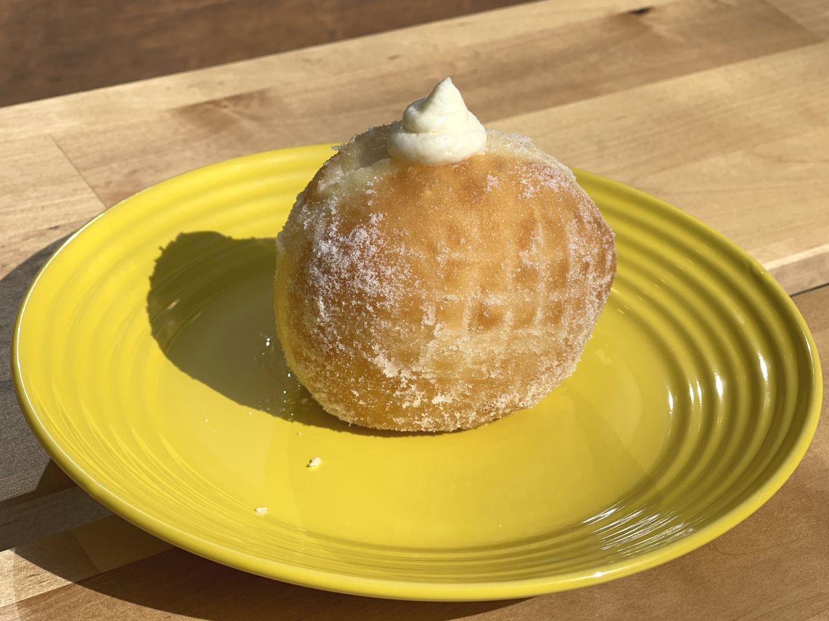 「ミルクホイップドーナツ」450円