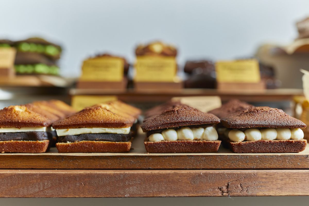 あんバターフィナンシェ 350円　チョコレートミルクフィナンシェ 350円