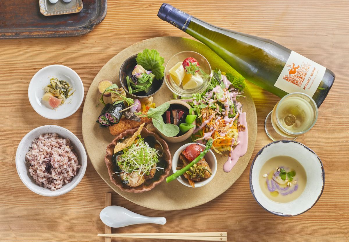 グラスワイン 600円