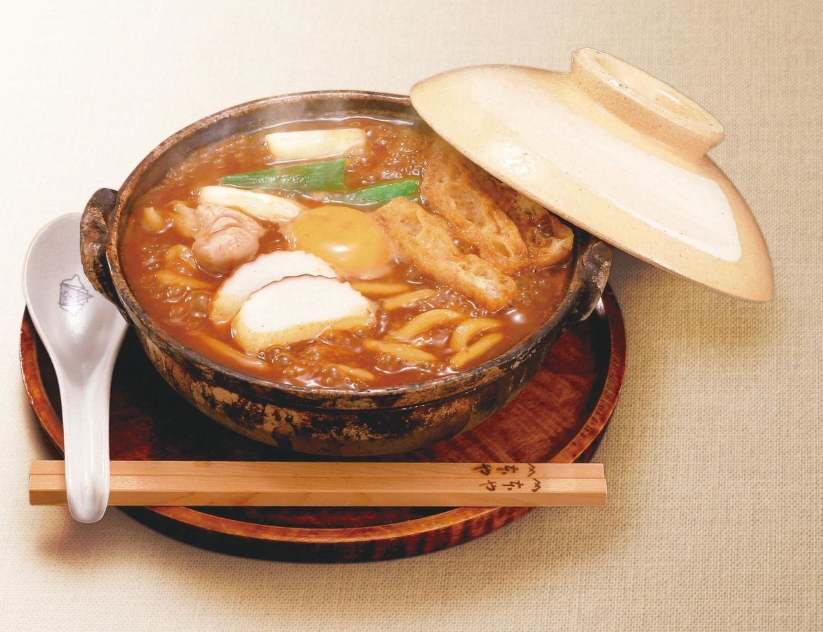 生みそ煮込みうどん1人前918円