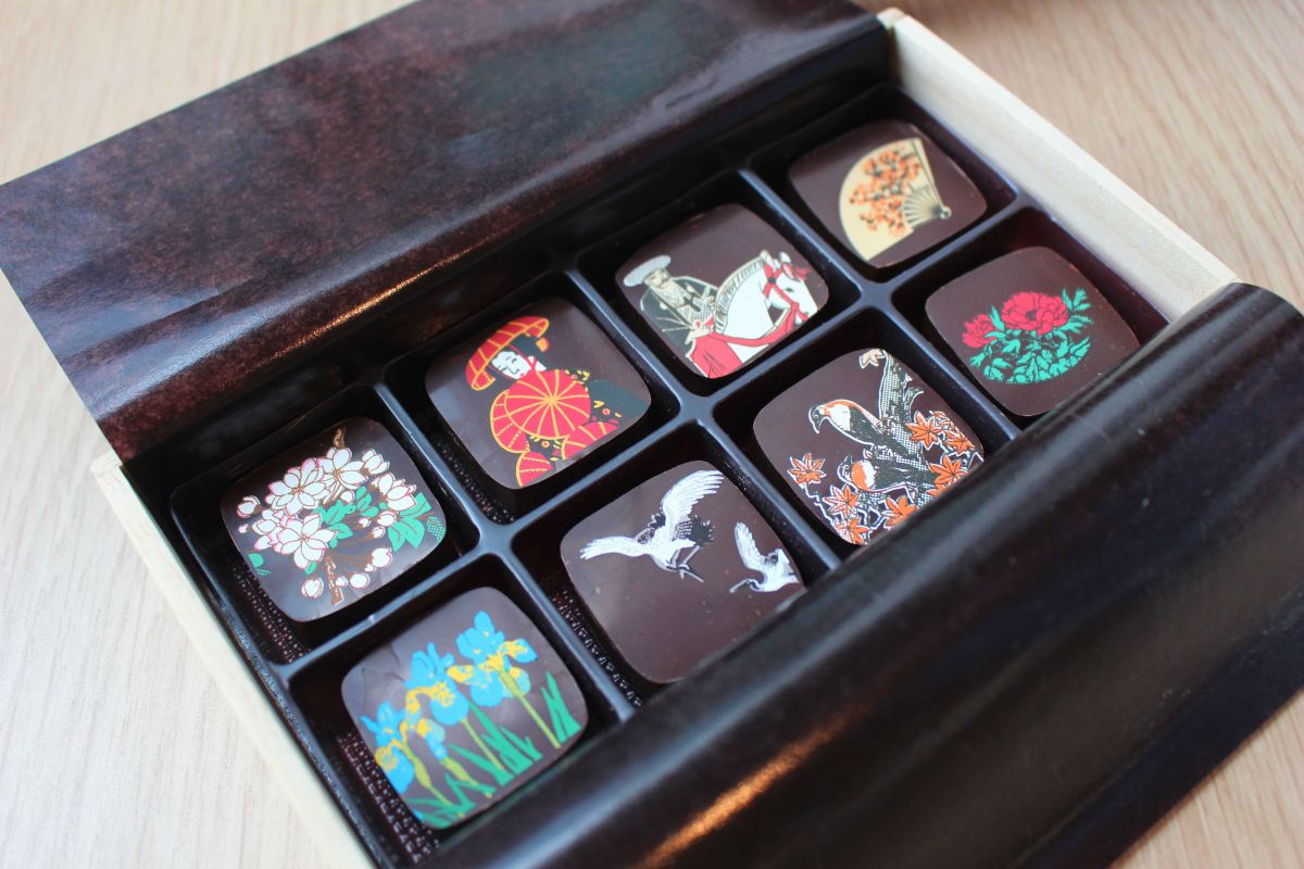 「天井画ショコラ『八景』」4300円