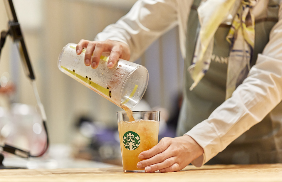 スターバックス コーヒー 阪急うめだ本店9階店