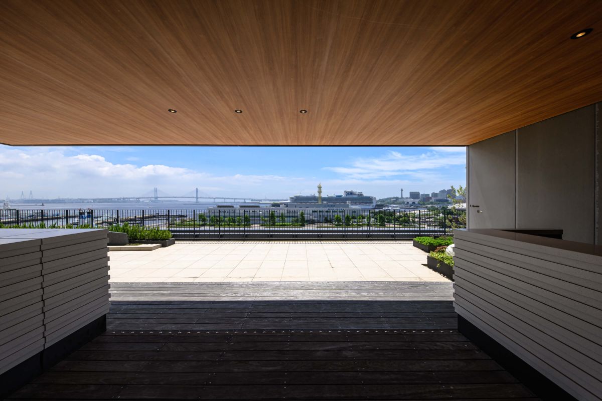 「Rooftop 1859」は横浜の開港年である1859年にちなんで名づけられています