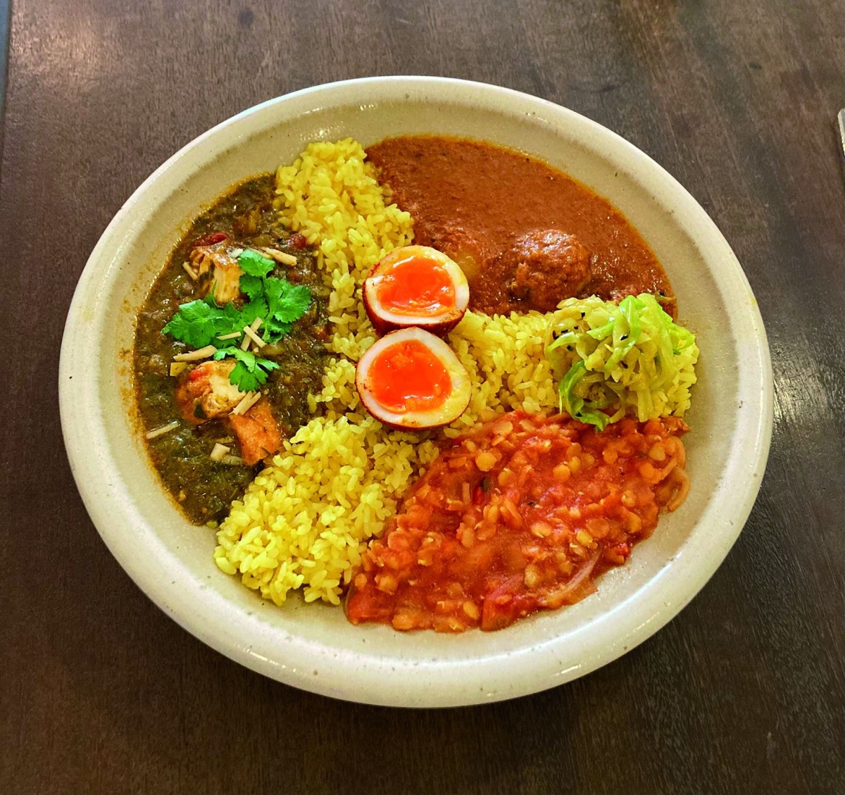 QUIET VILLAGE CURRY SHOPの3種盛り