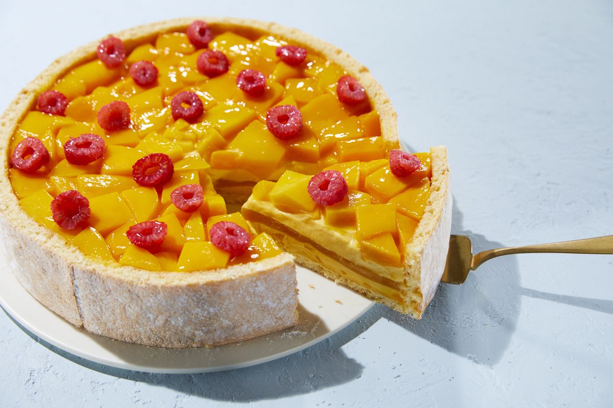 「クロスタータ マンゴー トロピカーレ」1080円（店内利用）、1060円（持ち帰り）