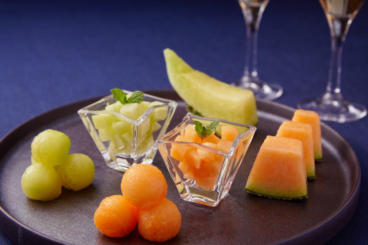 メロン6種の食べ比べプレート 2500円