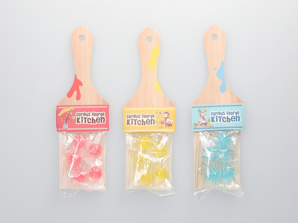 「ぺたぺたペンキのキャンディ あか/きいろ/あお」各594円