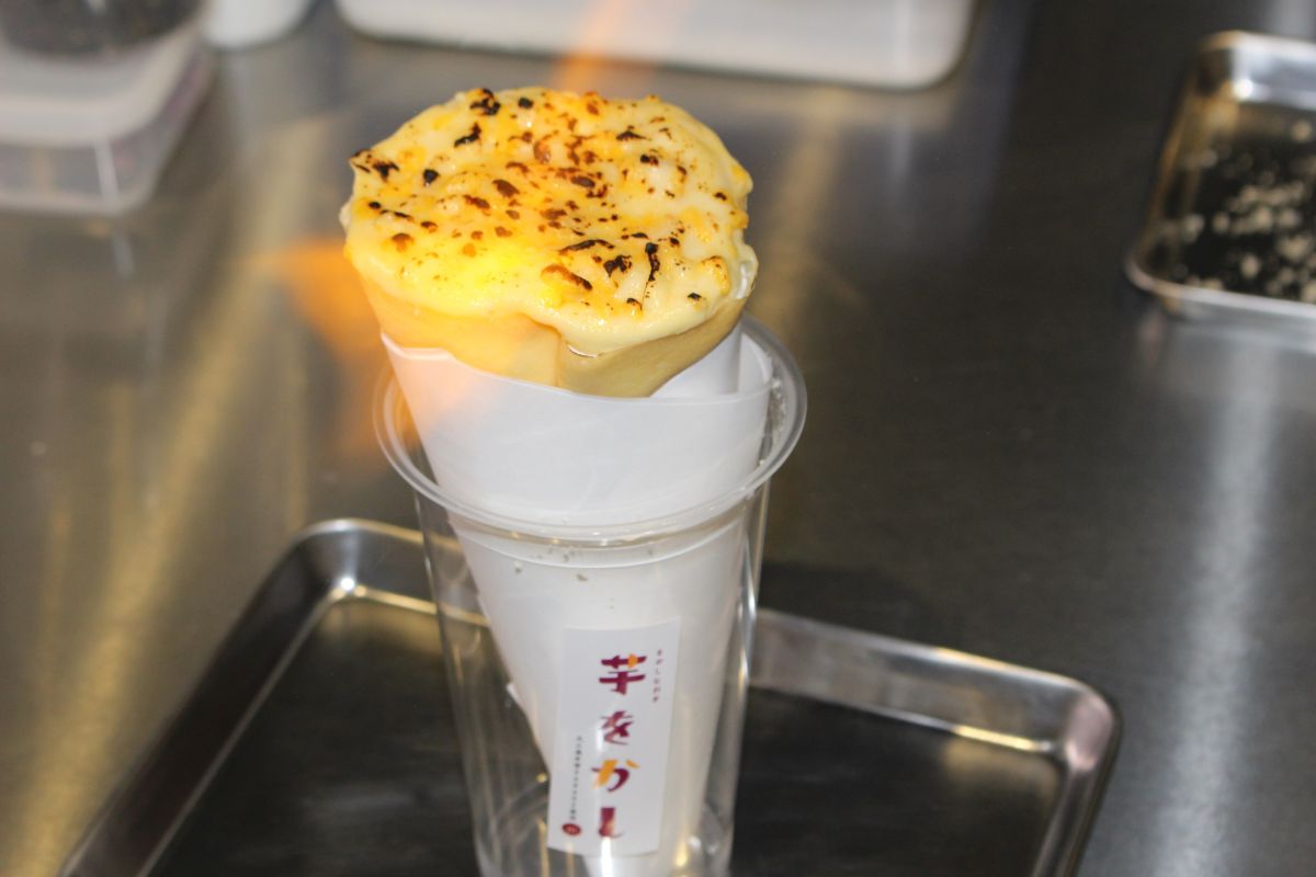 表面をバーナーで炙るとチーズの焦げた香りが！