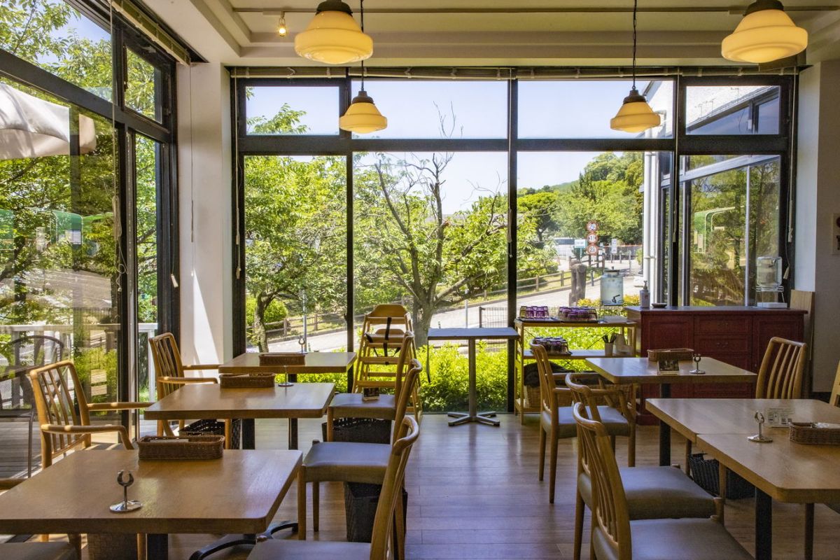 PATISSERIE TOOTH TOOTH Sea Side Cafe