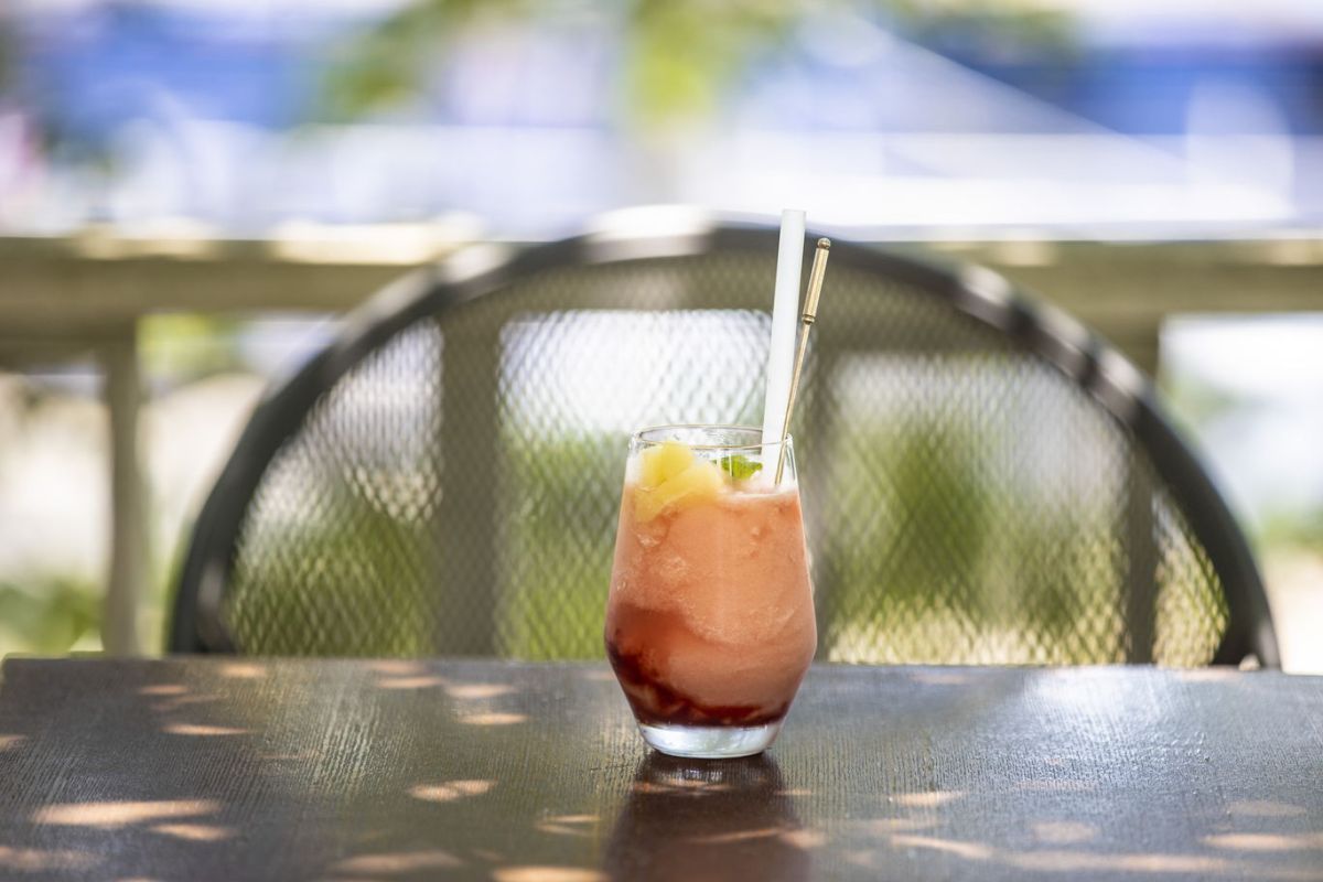 PATISSERIE TOOTH TOOTH Sea Side Cafe