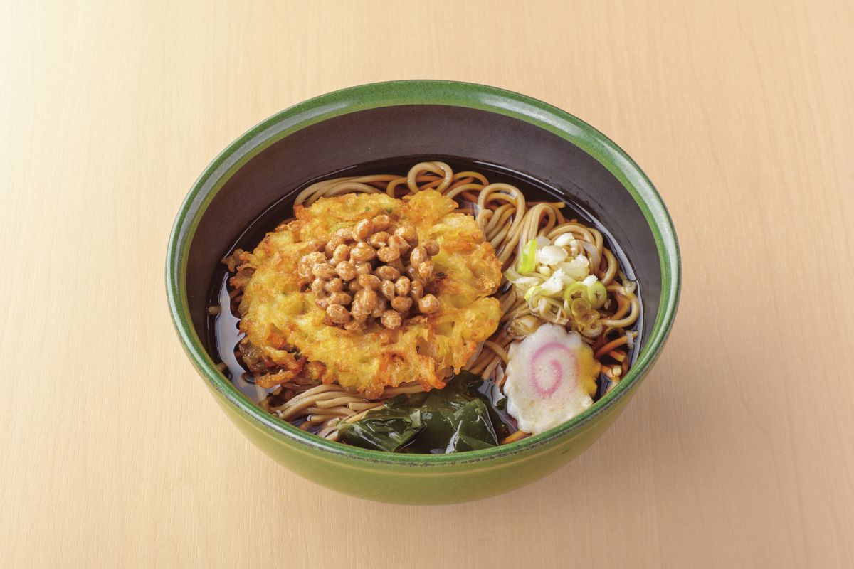 かき揚げ 納豆そば750円