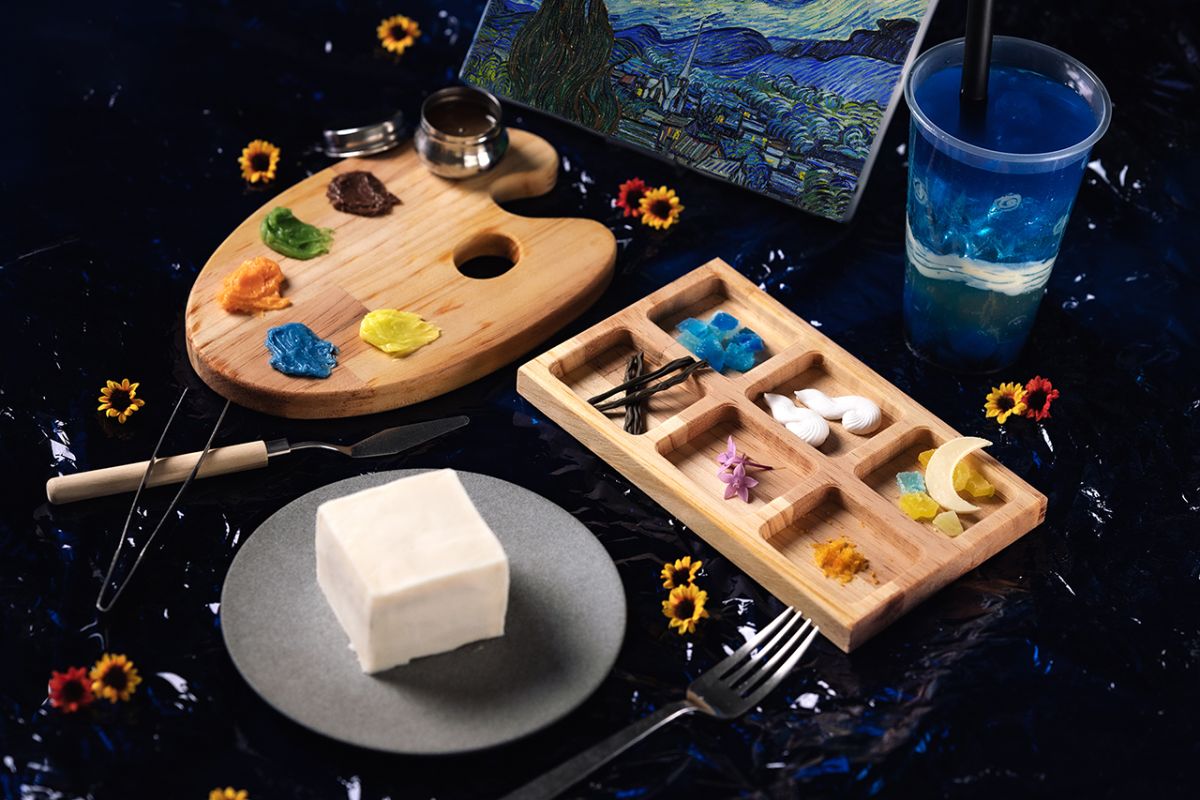 「キャンバス・ケーキ（The Starry Night 星月夜”）」3250円（お好きなART mock drink付き）