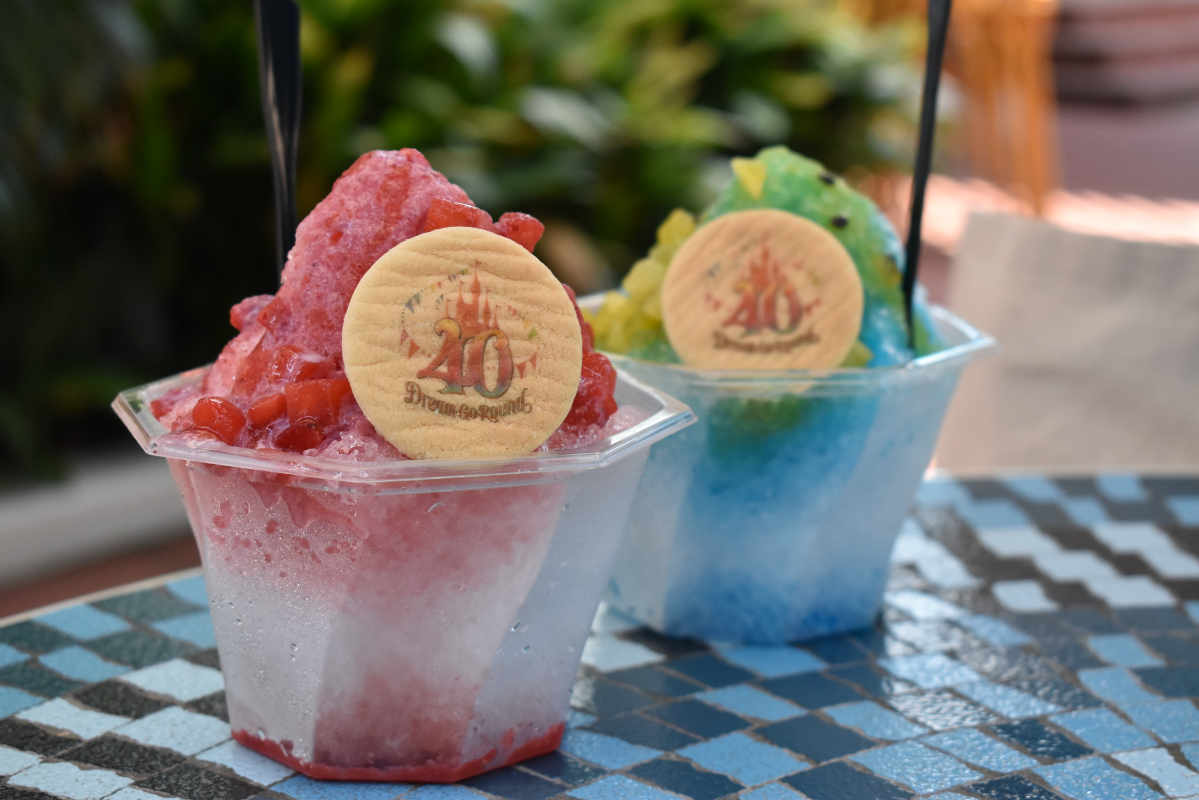 「シェイブアイス」各700円