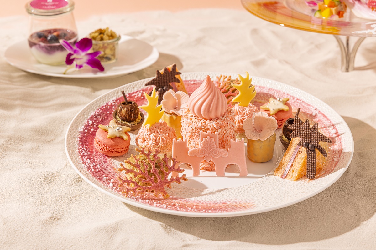 「Sunset Pink Palace Afternoon Tea」イメージ