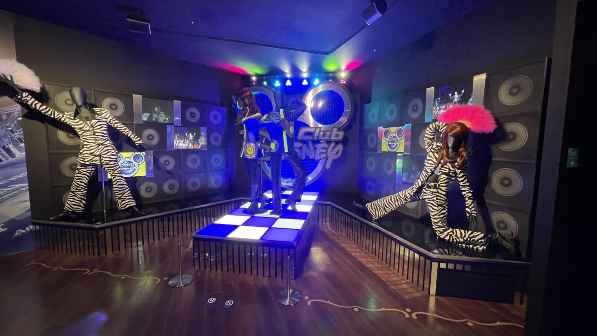 Join the Moment「ボンファイヤーダンス」の展示