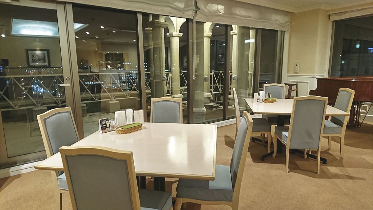 大きな窓からの眺望に感動