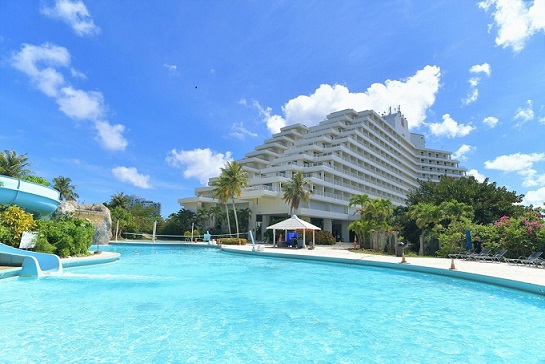 ファミリープール