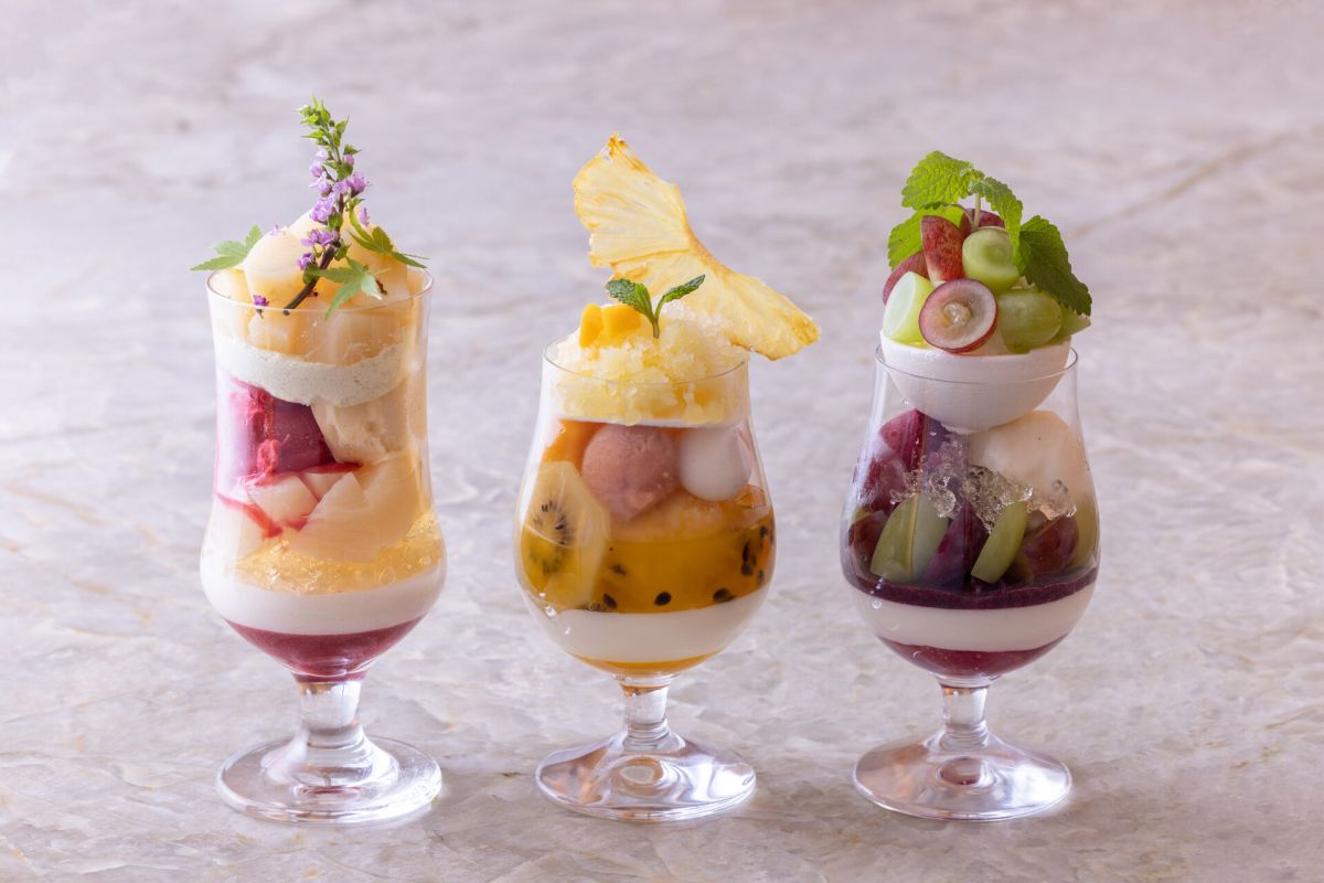 夏のプレミアムパフェ3種