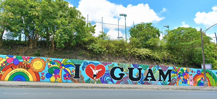 Kマートへの坂道