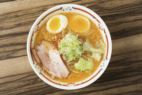 味噌卵ラーメン1050円