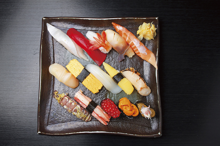 魚真にぎり 3300円 (土瓶蒸し付き)