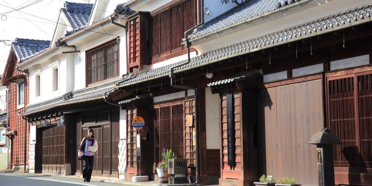 手仕事の繊細さが生きるクラフトを中心に久留米絣や八女茶、地野菜の薬膳料理など地域文化の豊かさを楽しむ旅へ【Craft Inn 手〔té〕（福岡県 八女市）】