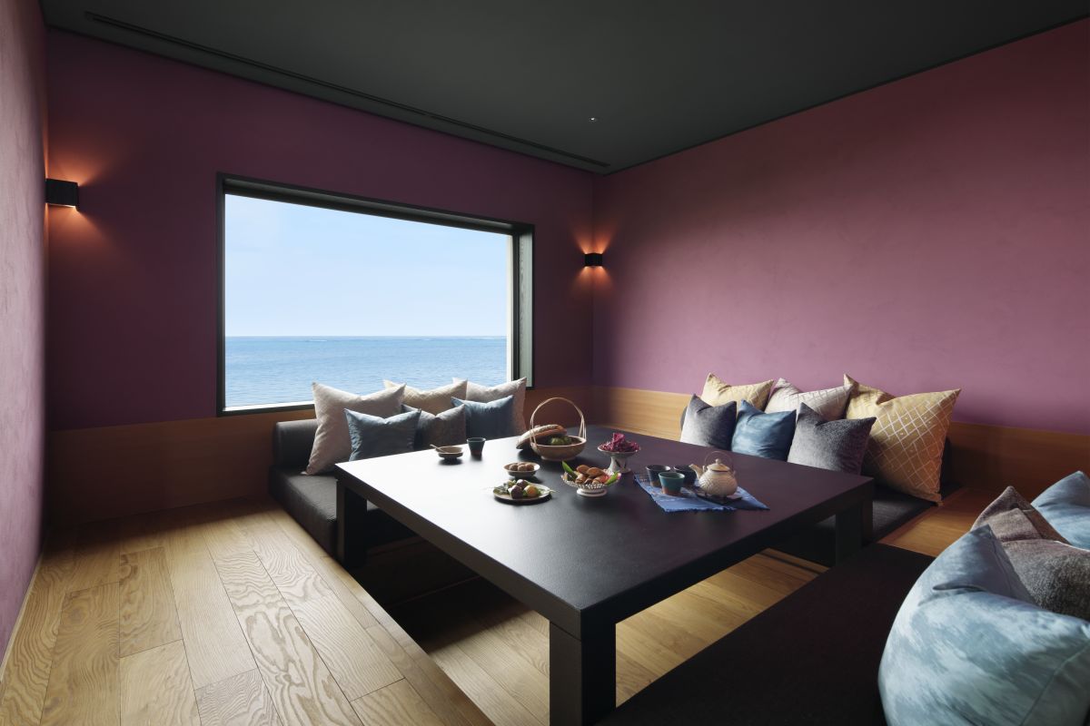 室_フゥシ_床座リビング_お茶イメージ