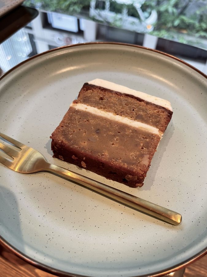 「キャロットポレンタケーキ」600円