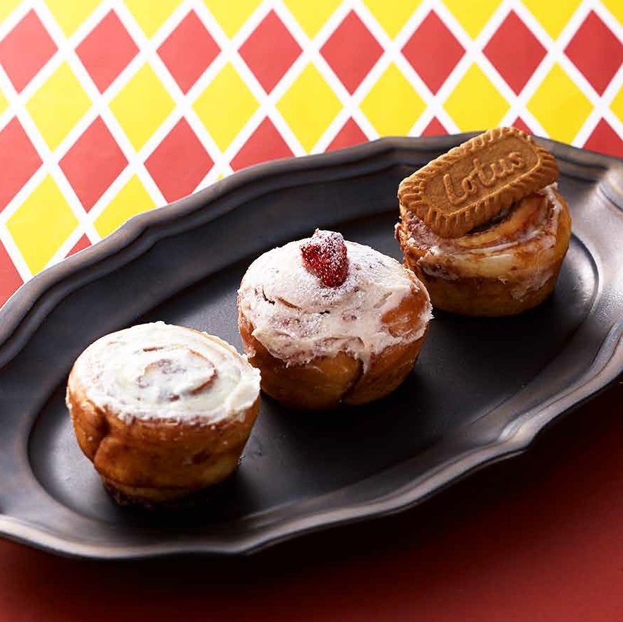 【代官山】代官山uzu/uzuオリジナルロール(オリジナル、いちごミルク、ロータス&キャラメル、各1個)411円から