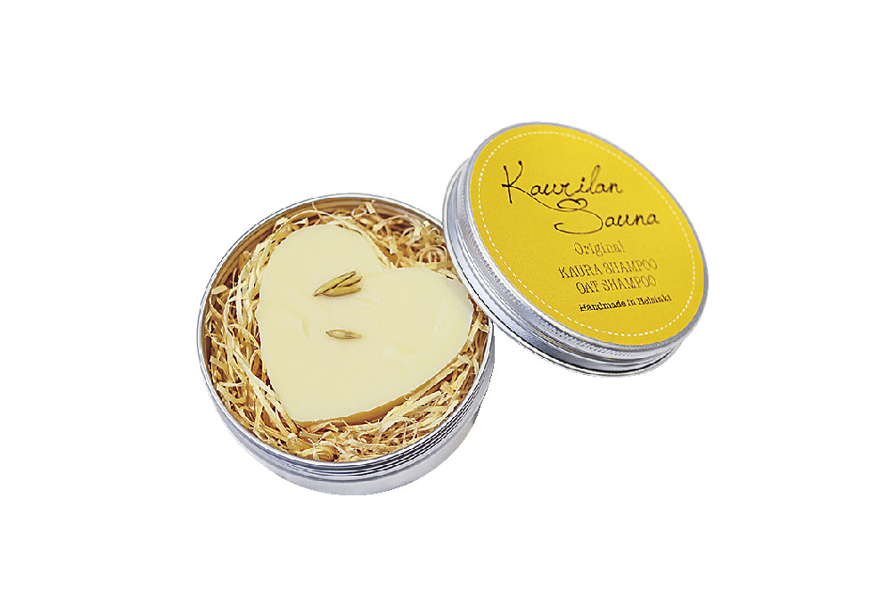 オリジナルのシャンプーバー は、フィンランド産オーツやカシス を用いた自然派製品。€14.90