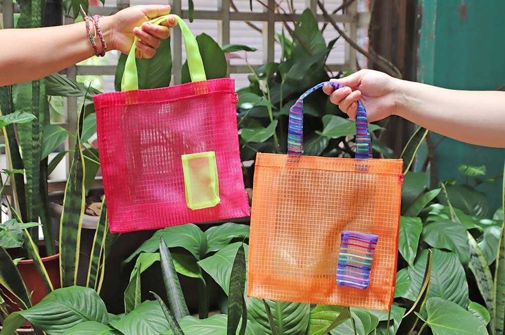 ナイロンバッグ　各NT$680