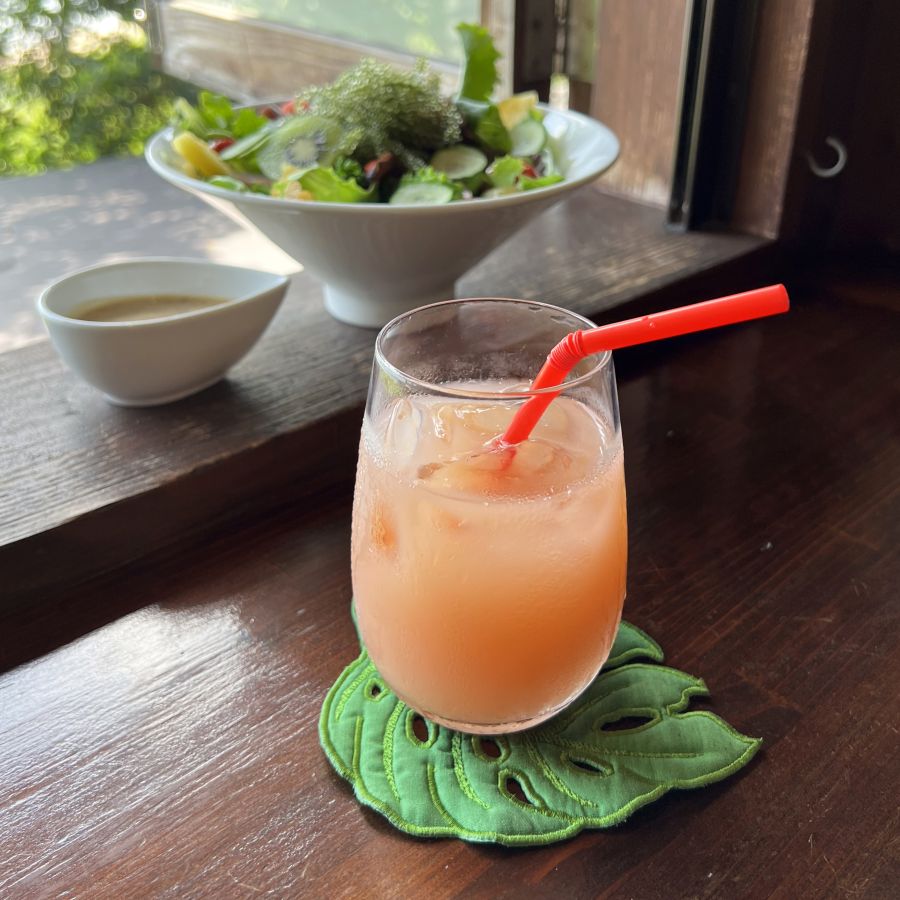 「フルーツジュース グァバ」550円