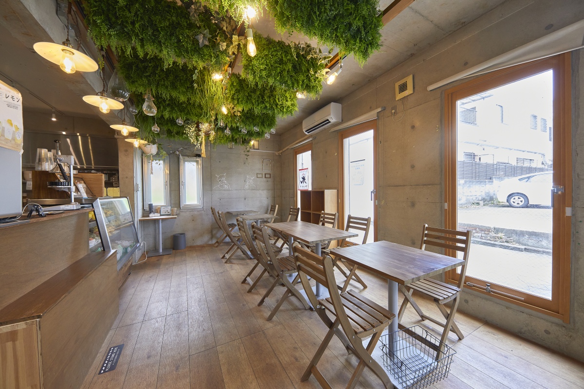 ナナイロフルウツ