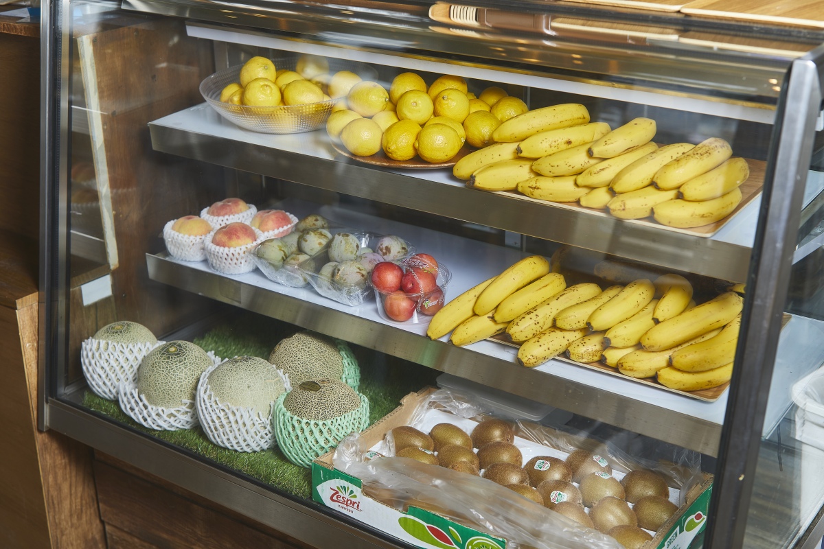 ナナイロフルウツ